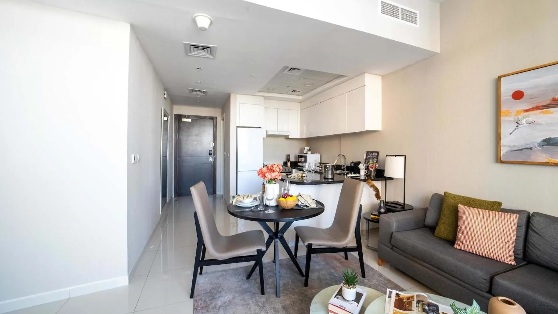 Frank Porter - Damac Tower 108 - 1Br Dubai 0*,  United Arab Emirates